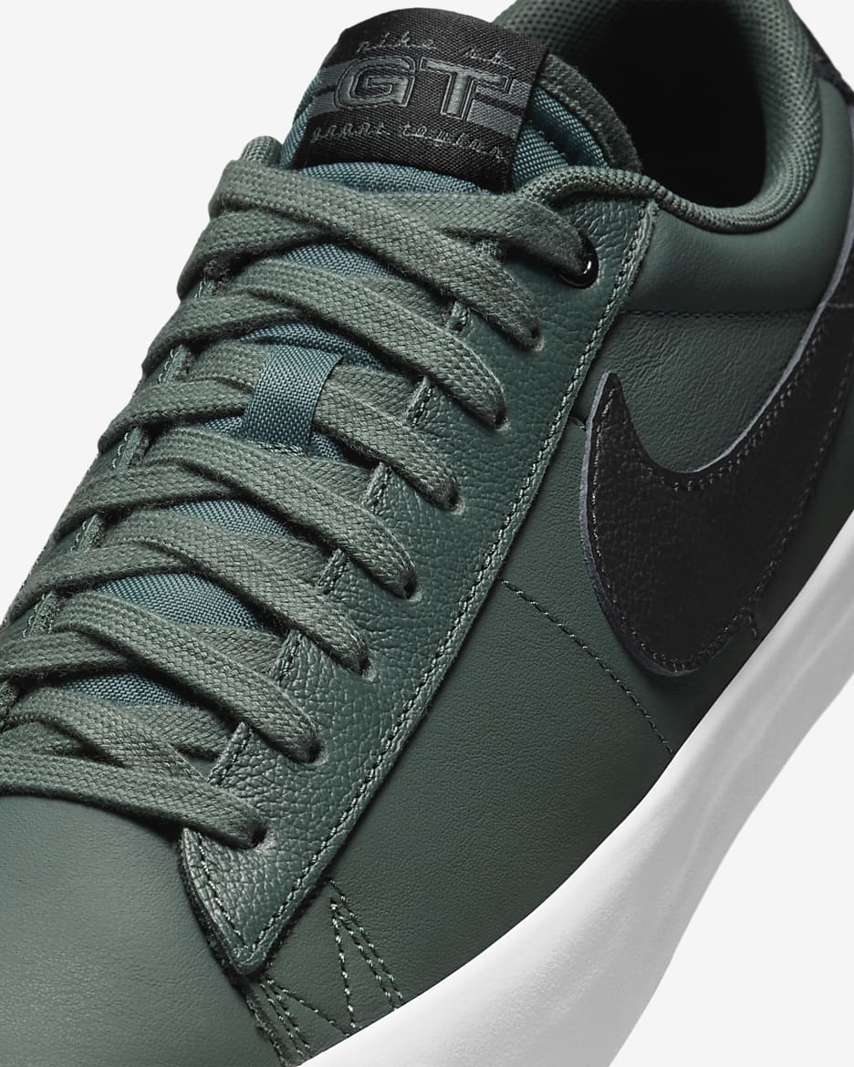 Scarpa Nike SB Blazer Low Pro GT Uomo